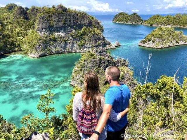 9 Eksotisme Wisata Alam Papua Terbaik 2024