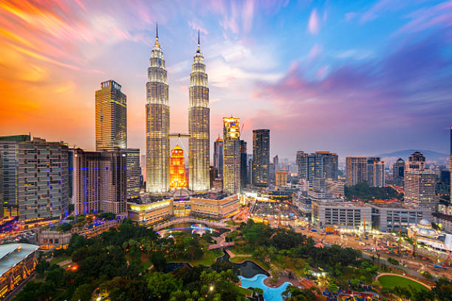 Menikmati 7 Keindahan Pesona Wisata Malaysia Terbaru 2024