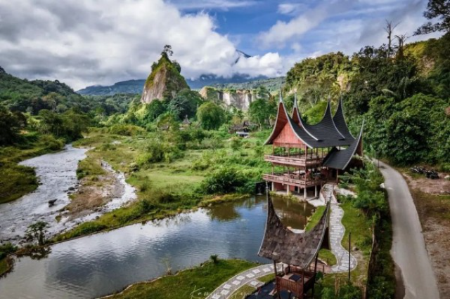 Keindahan 13 Objek Wisata Sumatera Barat Wajib Dikunjungi
